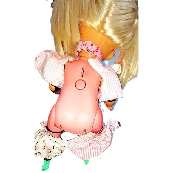 15" 1991 Vintage Mattel's Sweet & Sassy Retro Baby Rollerblade Doll~ She Works! - Picture 4 of 9